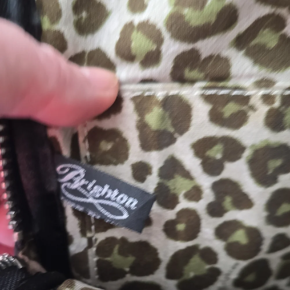 Brighton Fashionista Tablet Sleeve - Cream and Gray